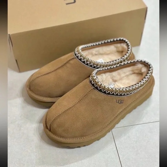 UGG Shoes - UGG Tasman Slipper Chestnut